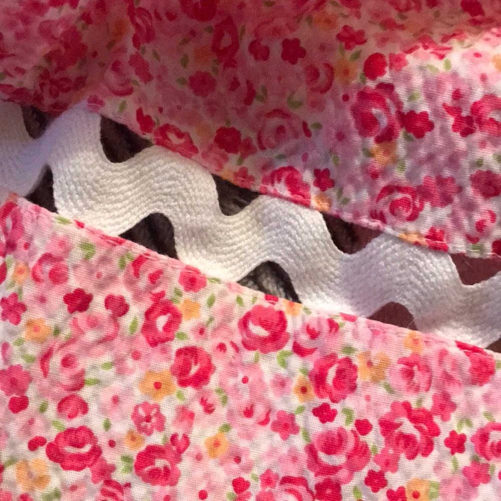 Spring dress - Picture 3 of 3